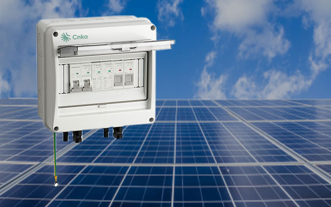 Caixa combinadora fotovoltaica